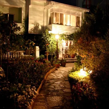 Hotel Kismet 4*