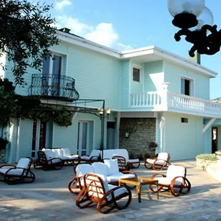 Kismet 4*