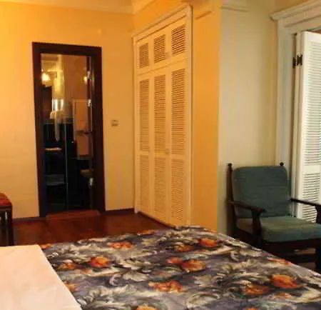 Отель Kismet 4*