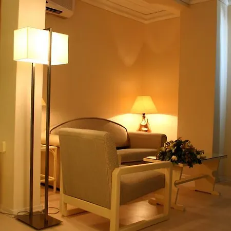 Отель Kismet 4*